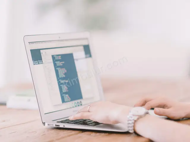 Microsoft Surface · Muratpaşa — Arızalı / Parça, 64 GB ve üzeri RAM, 128 GB — fotoğraf 3