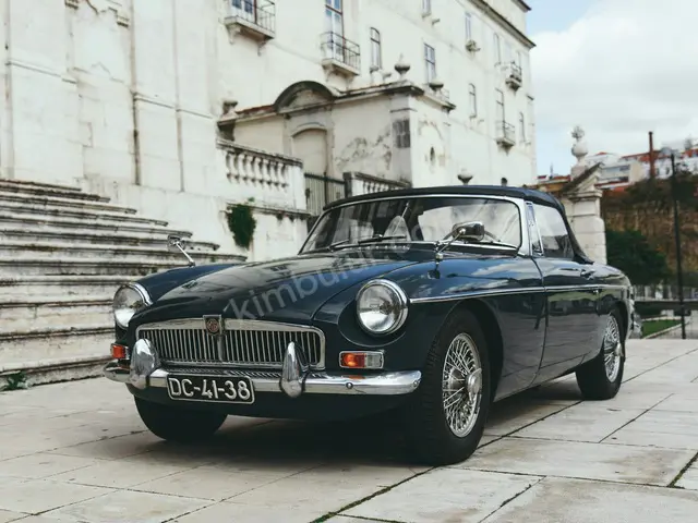 Klasik Otomobil · Tuşba — 1968 Model, Manuel — fotoğraf 3