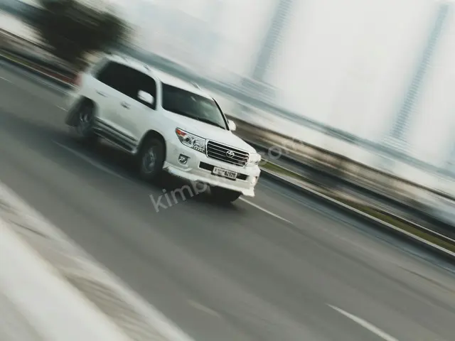 2025 Toyota Avensis Sport — Az Yakan