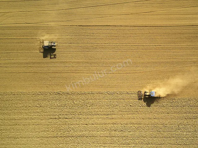 2014 Model Pulluk & Toprak İşleme — 10.000 Saat — fotoğraf 2