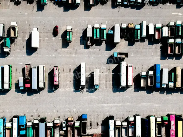 Satılık Otobüs · Merkez — 2021 Model, Otomatik
