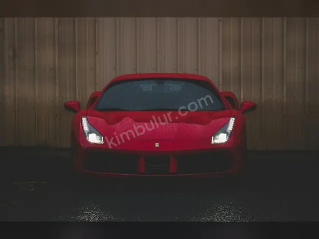 2018 Ferrari 488 Comfort — Değişensiz — fotoğraf 2