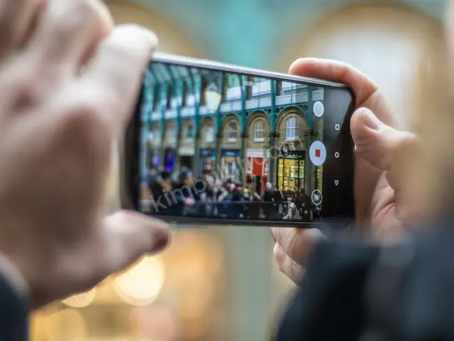 Reeder Cep Telefonu — Arızalı / Parça, 512 GB — fotoğraf 2