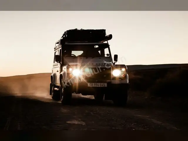2020 Land Rover Defender Premium — Az Yakan