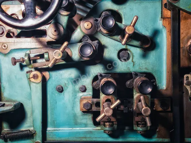 2018 Model Kompresör — 12.600 Saat — fotoğraf 3