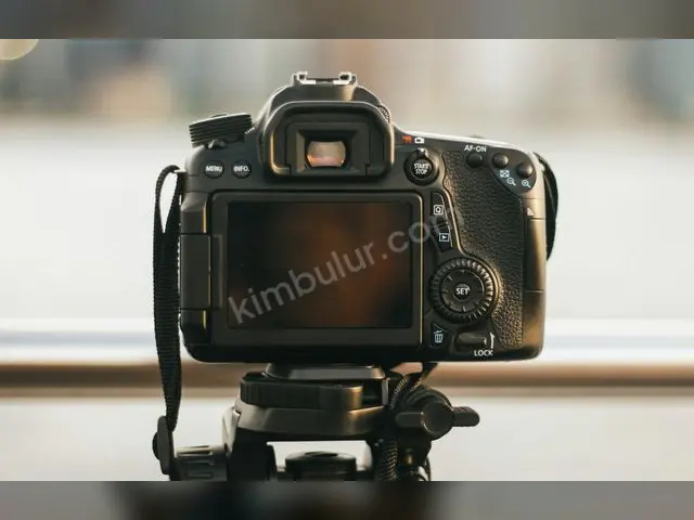 Fotoğraf Makinesi · Bornova — Arızalı / Parça, Kutulu — fotoğraf 4