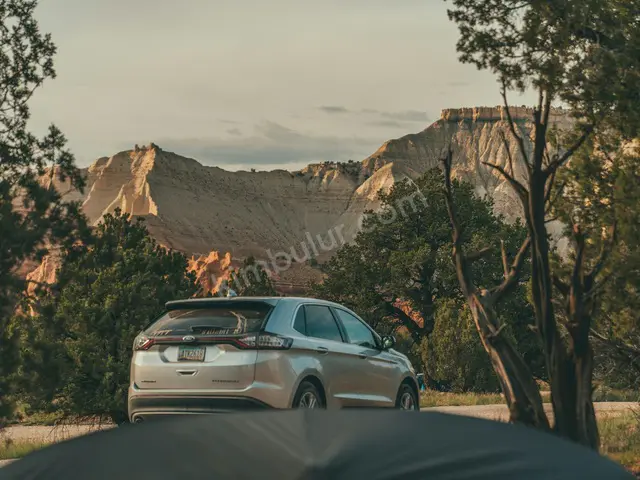 Kiralık Motosiklet · Konyaaltı — 2022 Model, Otomatik