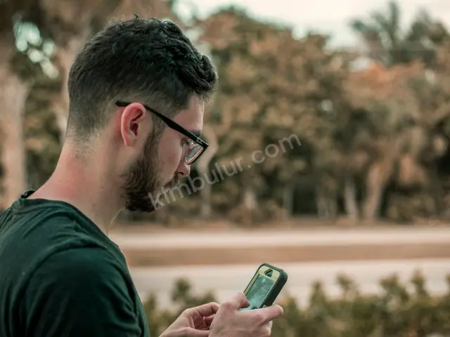 Diğer Marka Cep Telefonları · Serik — İkinci El, 512 GB — fotoğraf 2