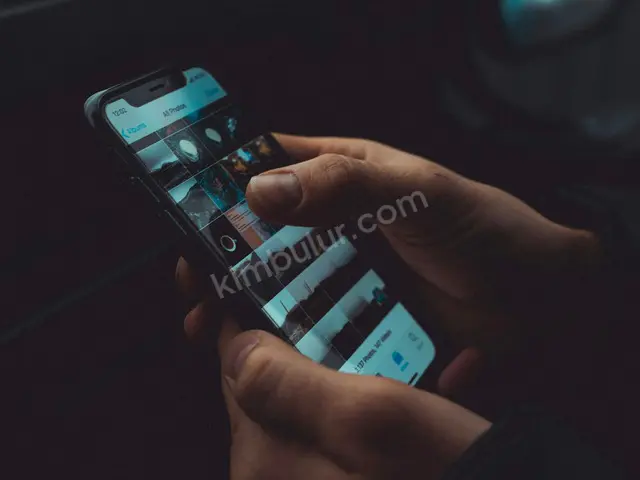 Kılıf & Kapak · Haliliye — İkinci El, Temiz — fotoğraf 3