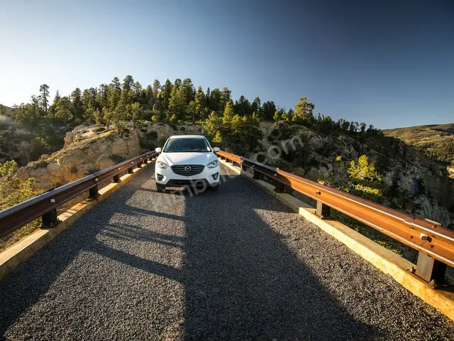 2020 Mazda CX-5 Sport — Tramer Kaydı Düşük — fotoğraf 2