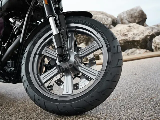 2011 Husqvarna — Ekspertiz Raporlu — fotoğraf 2