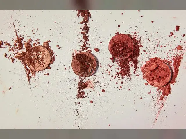 Parfüm · Bahçelievler — Sıfır (Ambalajı Açılmamış), Son kullanma: 6 aydan kısa — fotoğraf 2