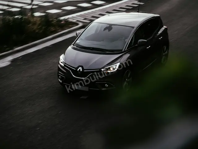 2023 Renault Clio Urban — İlk Elden — fotoğraf 3