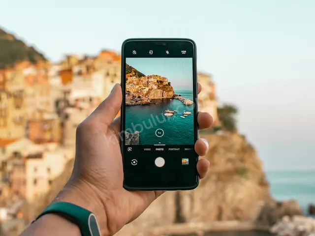 Sony Cep Telefonu — Sıfır, 64 GB