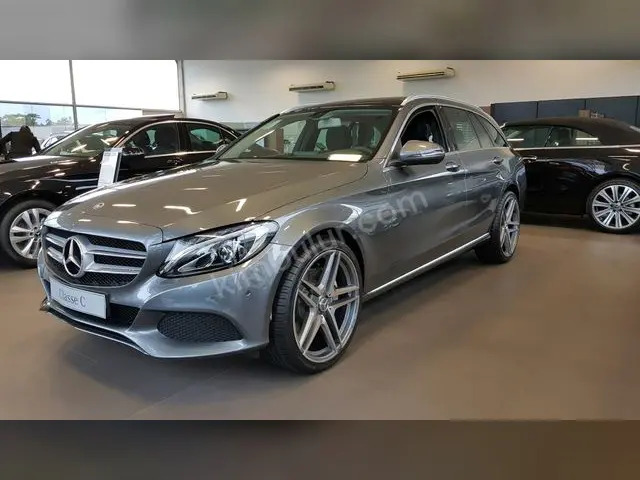 2018 Mercedes-Benz SLK Urban — Az Yakan