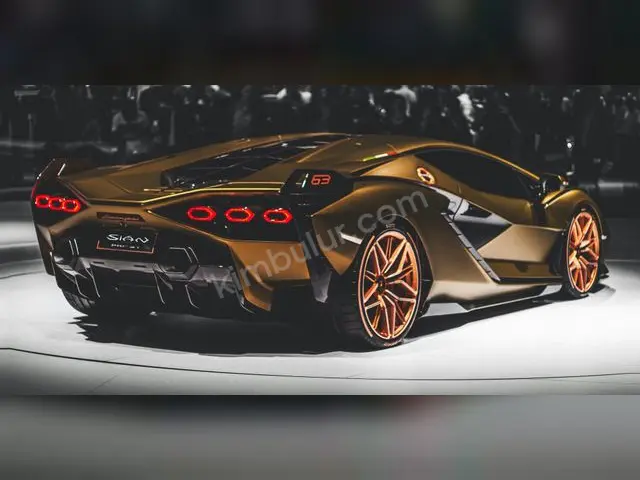 2016 Lamborghini Revuelto Elite — Garaj Aracı — fotoğraf 3