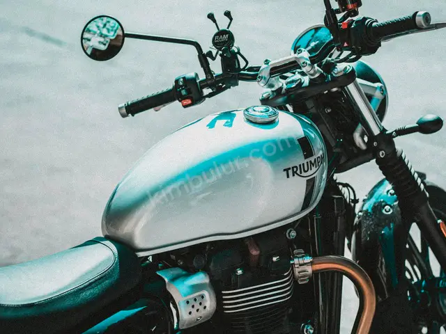 2016 Piaggio — Tramer Kaydı Düşük — fotoğraf 2