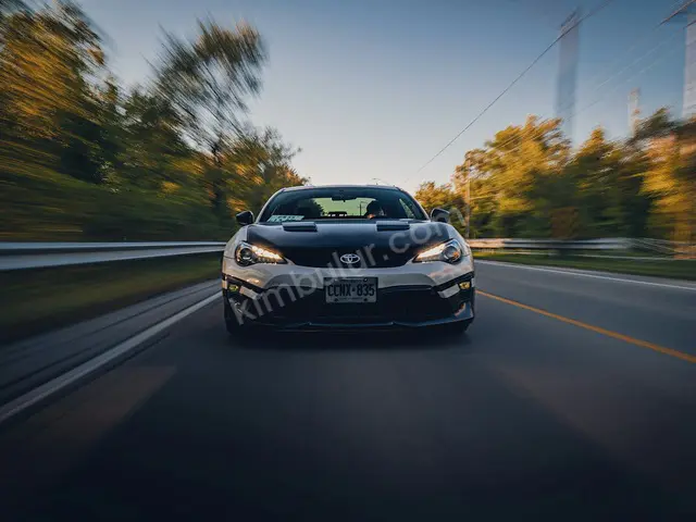 2013 Toyota Avensis Premium — Az Yakan — fotoğraf 2