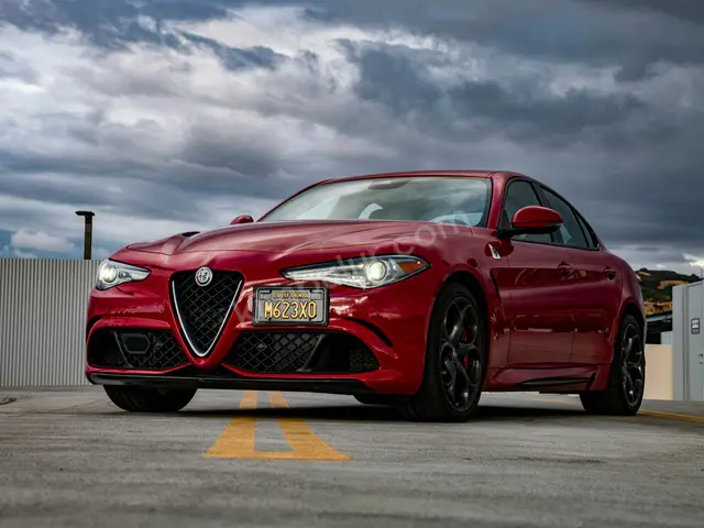2011 Alfa Romeo Giulia Urban — Garaj Aracı