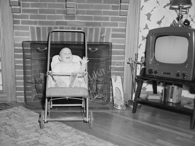 Mama Sandalyesi · Küçükçekmece · No 0106 — Yenilenmiş, Garantili — fotoğraf 4
