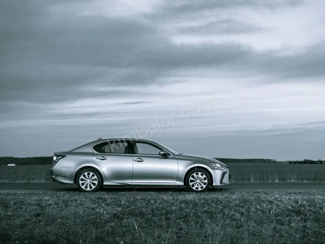 2022 Lexus UX Executive — Tramer Kaydı Düşük — fotoğraf 2