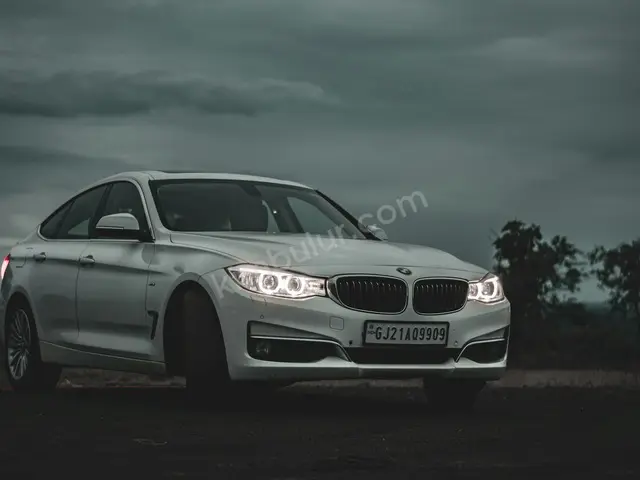 2010 BMW 5 Serisi Urban — Ekspertiz Raporlu — fotoğraf 2