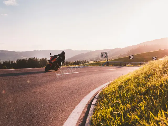 2018 Triumph — Değişensiz — fotoğraf 3