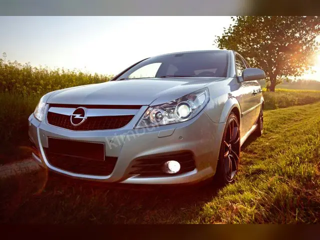 2011 Opel Ascona Titanium — Tramer Kaydı Düşük