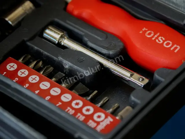 Kapı & Pencere · Mezitli — Arızalı / Parça, Kusursuz — fotoğraf 4
