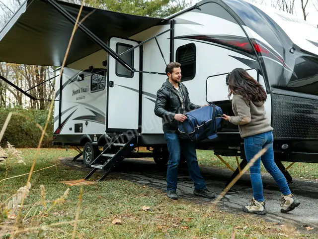 Satılık Motokaravan · Melikgazi — 2019 Model — fotoğraf 3