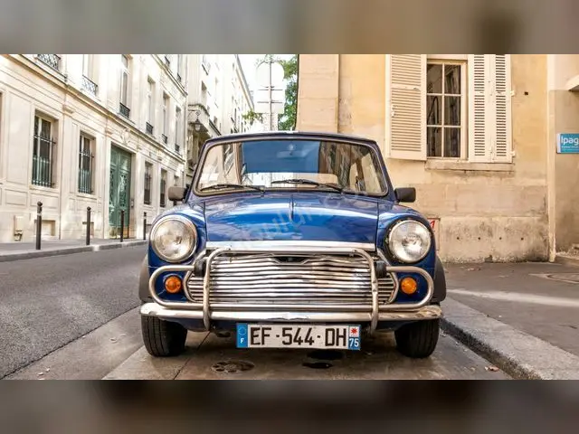2024 MINI Countryman Executive — Az Yakan