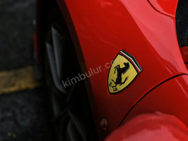 2019 Ferrari F8 Titanium — Tramer Kaydı Düşük