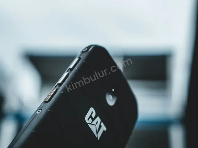 Ekran Koruyucu · Efeler — Sıfır, Tüm Aksesuarlarıyla — fotoğraf 3