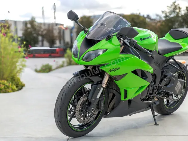 2025 KTM — Değişensiz — fotoğraf 2