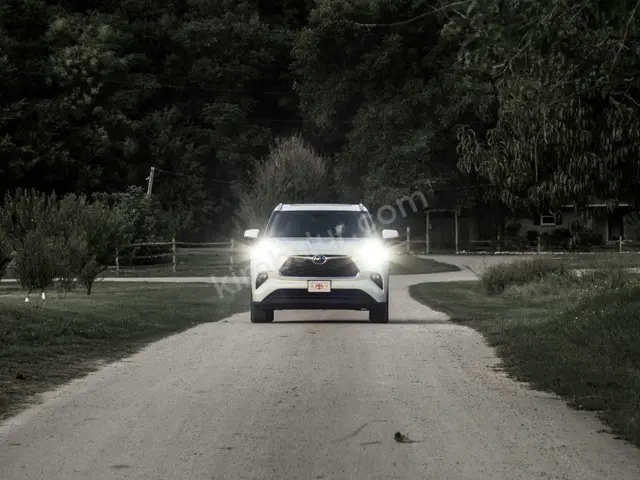 2014 Toyota Hilux Sport — Tramer Kaydı Düşük