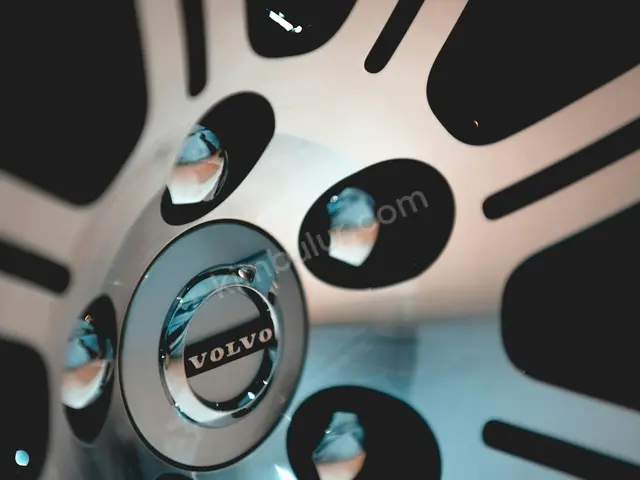 2019 Volvo Premium — Tramer Kaydı Düşük