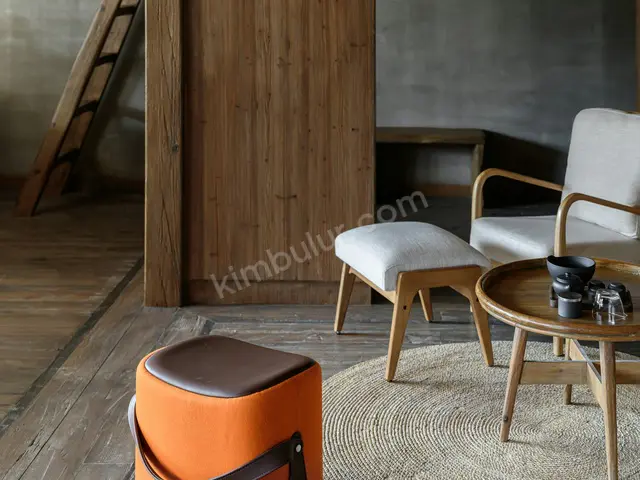 Halı & Kilim · Akçakale — İkinci El, Tüm Aksesuarlarıyla