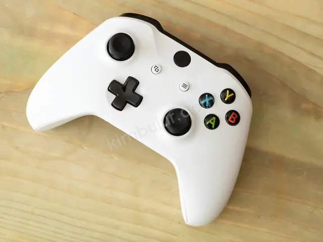 Nintendo Switch & Konsol · Edremit — Sıfır Gibi, Tüm Aksesuarlarıyla — fotoğraf 3