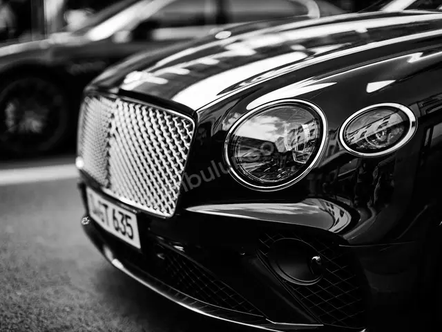2022 Bentley Mulsanne Sport — Bakımları Yeni — fotoğraf 2