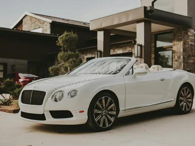 2021 Bentley Flying Spur Style — Bakımları Yeni — fotoğraf 2