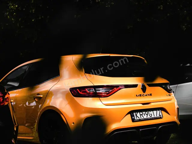2023 Renault Titanium — Bakımları Yeni — fotoğraf 3