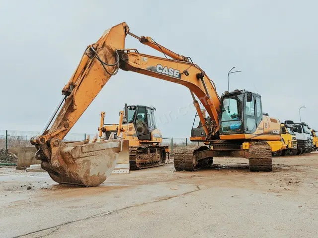 2023 Model Ekskavatör — 650 Saat — fotoğraf 3