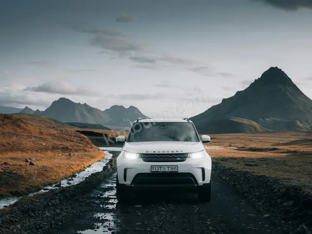 2010 Land Rover Defender Sport — Garaj Aracı — fotoğraf 4