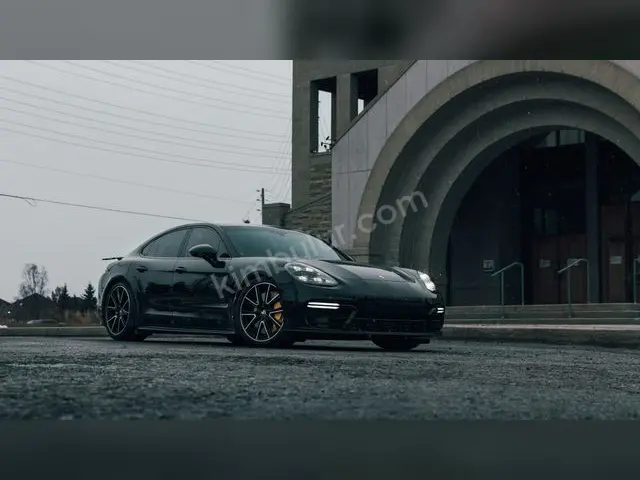 2016 Porsche Taycan Prestige — Bakımları Yeni