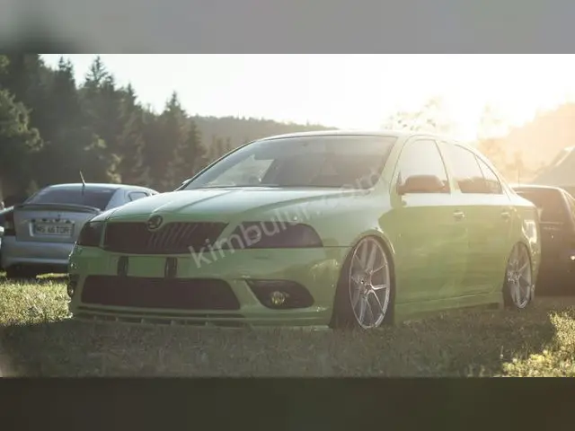 2010 Skoda Rapid Sport — Tramer Kaydı Düşük — fotoğraf 2