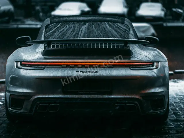 2023 Porsche 718 Style — Garaj Aracı — fotoğraf 3