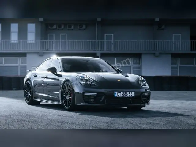 2020 Porsche Cayenne Urban — Az Yakan