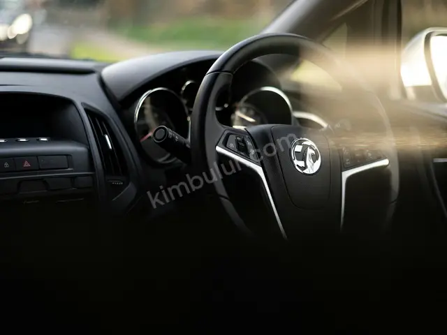 2010 Opel Vectra Urban — Ekspertiz Raporlu — fotoğraf 4