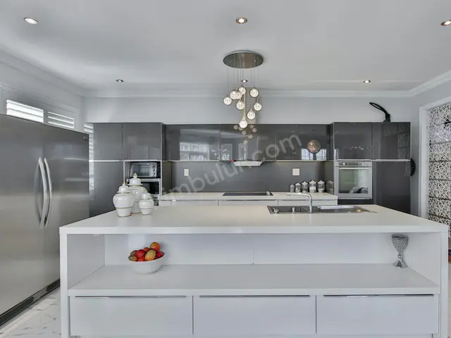 Sivrihisar Yeni Binada 1+1 Kiralık Villa — fotoğraf 2