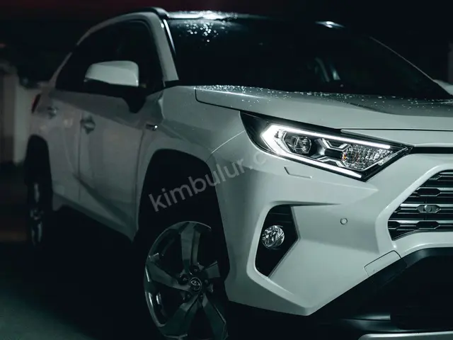 2017 Toyota Auris Elite — Bakımları Yeni — fotoğraf 2